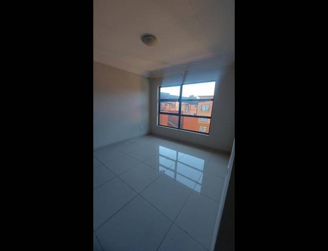 3 BEDROOM APARTMENT FOR SALE IN EVELEIGH